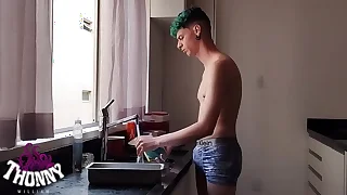 NOVINHO BEM DOTADO